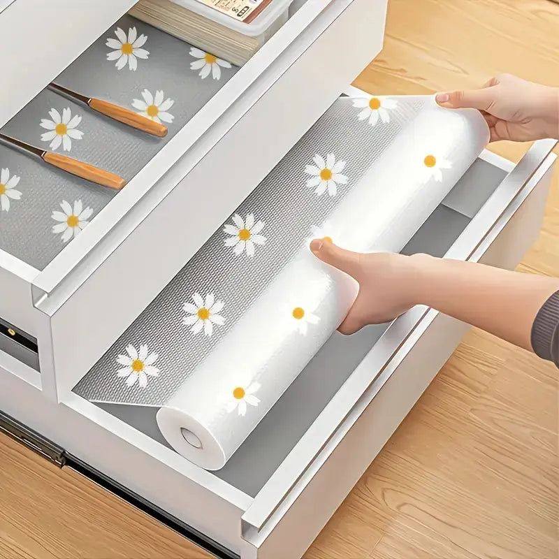 Daisy Design Waterproof Cabinet Shelf Liner, Easy-Clean Plastic Pad, Cuttable Anti-Slip Durable Rack Mat for Home Kitchen, Fridge, Table and Drawer Organization, Refrigerator Mat