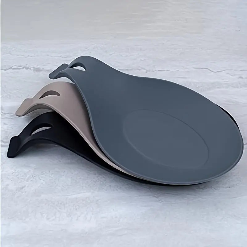1pc Silicone Spoon Rest, Kitchen Utensil Holder, High-Quality Plastic Countertop Stand, Stovetop Spoon Pad, No Power Required, Suitable for Stovetop and Kitchen Counter Use, Ideal Kitchen Gadget